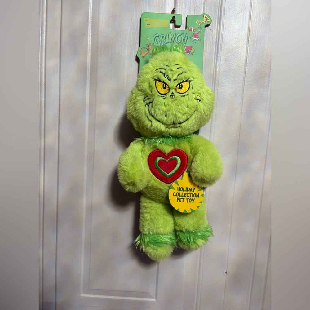 The Grinch 13" plush dog holiday toy NWT With  Clinker Squeaker